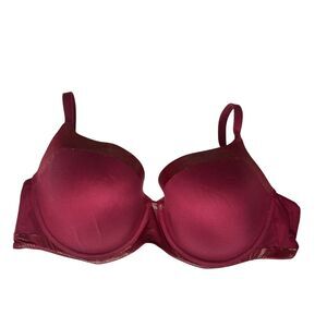 Victoria’s Secret Red Gold lined semi bra 38DD